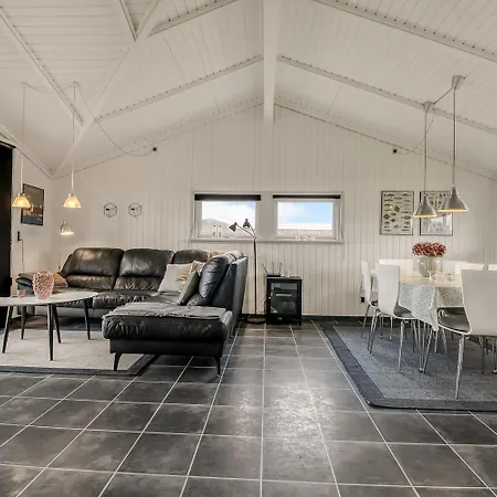 Beautifully Renovated Wooden Homesj404 Lemvig