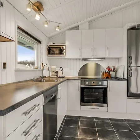 Beautifully Renovated Wooden Homesj404 Casa de Férias *